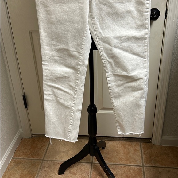 Madewell The Perfect Vintage White Denim Jeans, Size 28, Length 38, Inseam 27 - Picture 4 of 6